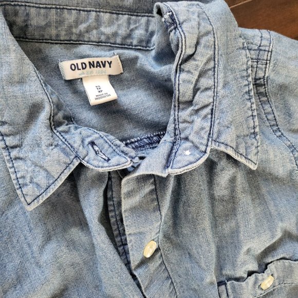Old Navy Denim button up XSmall - Picture 3 of 6